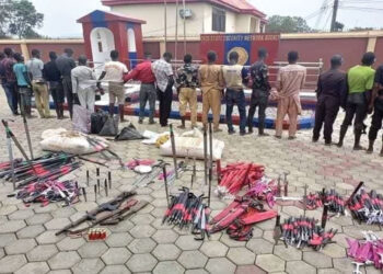 Ondo Amotekun Intercepts 3 Buses With 18 Bandits, 500 Guns, Weapons, Heading To South East