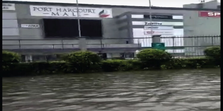 Flood Disrupts Business Activities At Port Harcourt Mall