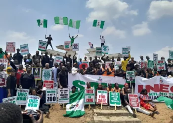 More calls for Interim national government