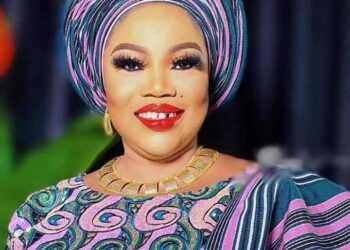 Rescued Lagos sociallite explains why she wanted to jump into lagoon, take her life