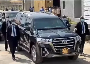 Analyst lambasts President Tinubu over Dec 25 Bokkus LGA massacre, 40 vehicle convoy to Lagos mosque