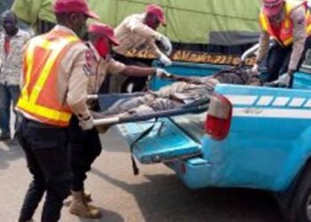 Head-on collision between nissan caravan and mark truck claims five lives in Akwa Ibom