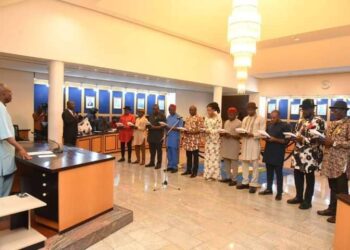 Gov. Fubara swears-in CTC chairmen as APC chietfain tells former chairmen to go home quietly