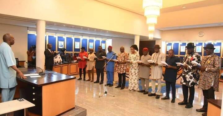 Gov. Fubara swears-in CTC chairmen as APC chietfain tells former chairmen to go home quietly