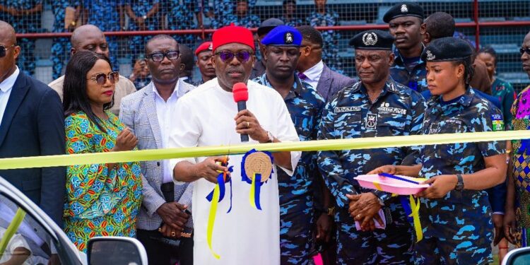 Gov. Fubara cautions partisan police officers in Rivers