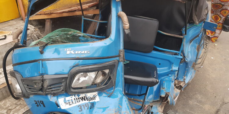 Rivers: School children, others escape death as truck loses control, rams into SUV, tricycle in Eliowhani