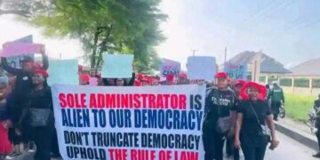 Despite Ibas warning, Rivers women continue protest as amnesty int’l advises govt