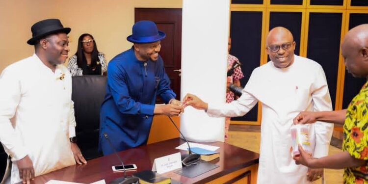 Impeachment Notice: Abe’s ally reacts to Gov. Fubara’s comment ‘they handed me love letter’