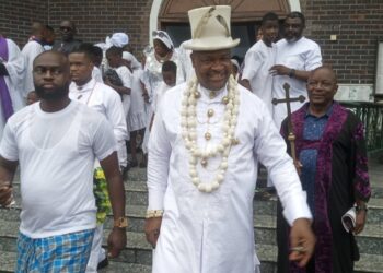 Rivers monarch backs Amaechi’s 2027 presidential bid