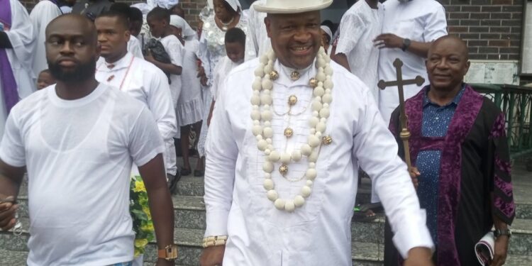 Rivers monarch backs Amaechi’s 2027 presidential bid