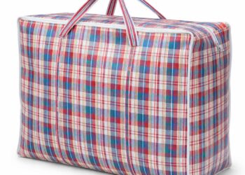 Hisbah officers arrest man hiding in ‘ghana-must-go’ bag at married woman’s house